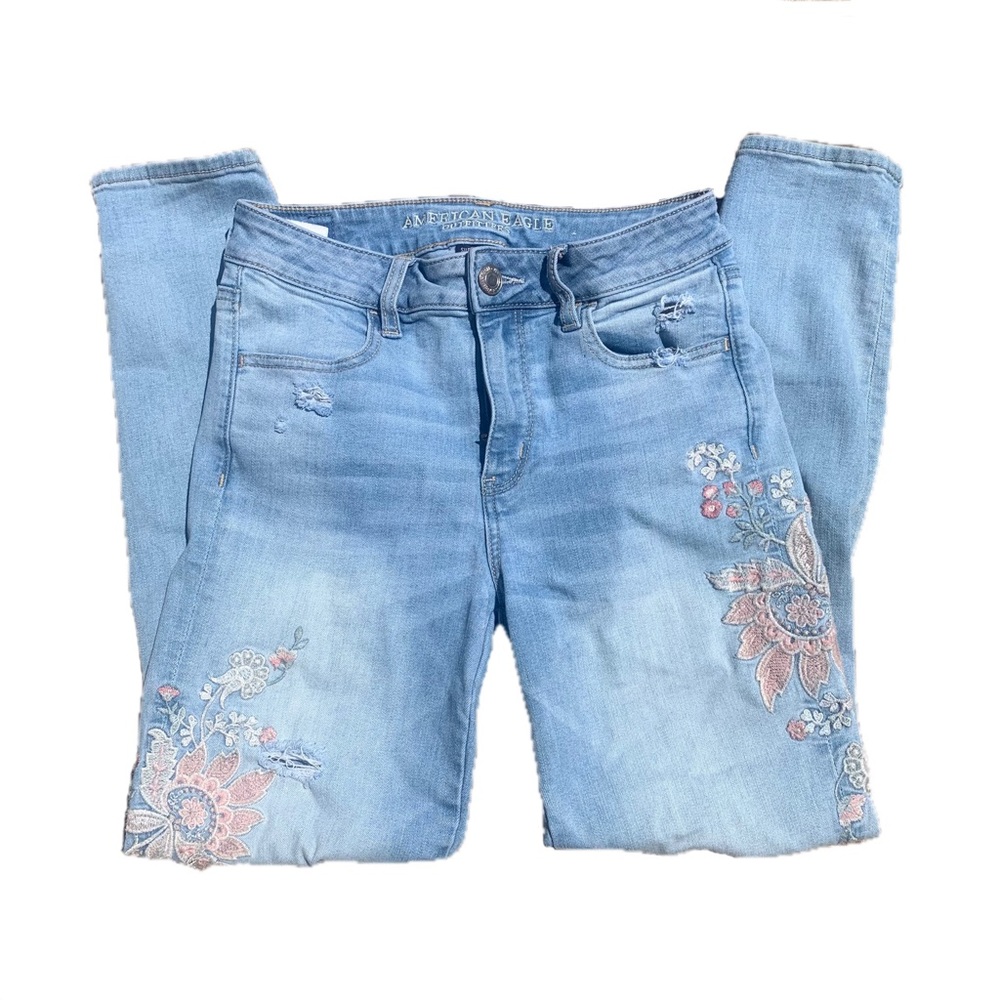 American Eagle Flower Embroidered Skinny Jeans